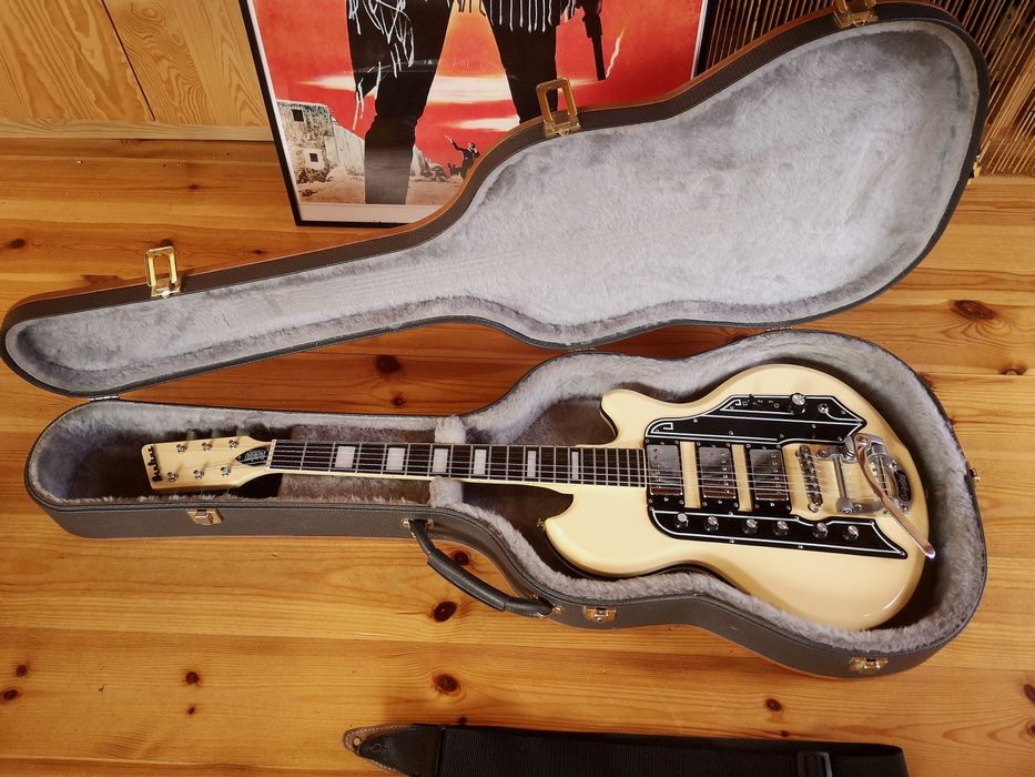 Eastwood Airline '59 Town & Country Deluxe