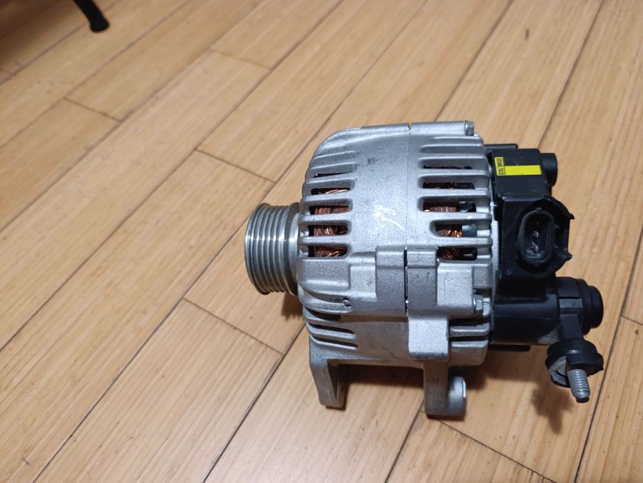 Alternator Valeo