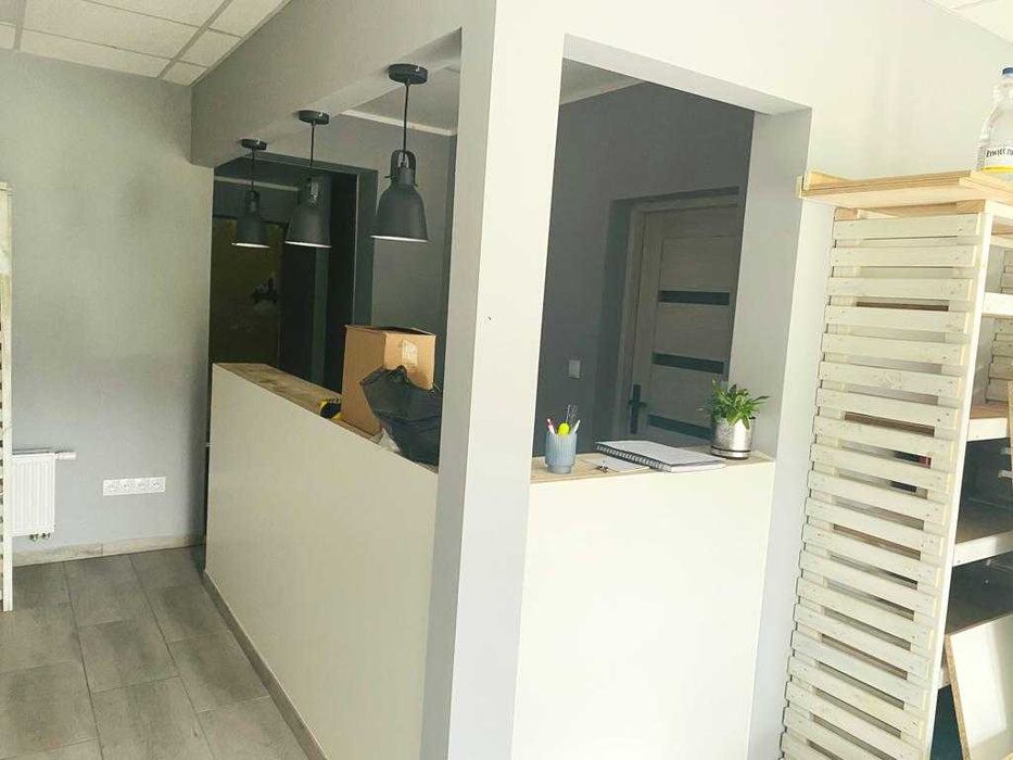 Lokal przeznaczenie: sklep; fryzjer; kosmetyczka; bank; gastronomia