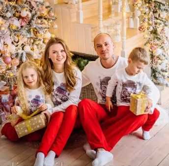 Новорічні дитячі піжами фемілі лук нові