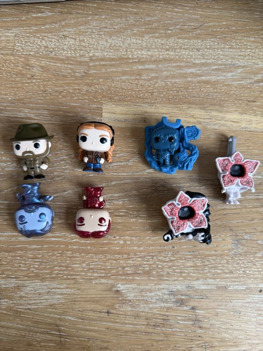 Kinder Joy Stranger things figurki