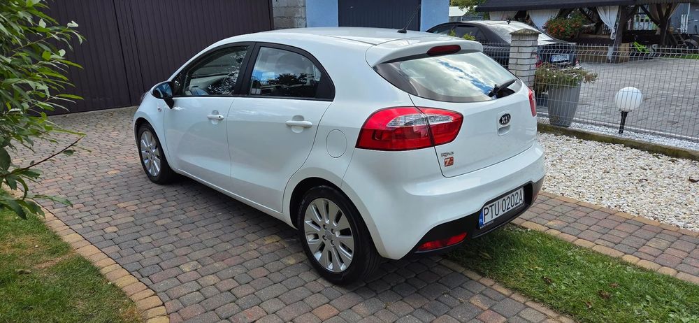 Kia Rio Kia Rio 1.4 benzyna 109km, Bezwypadkowy, Salon Polska, Serwisowany,