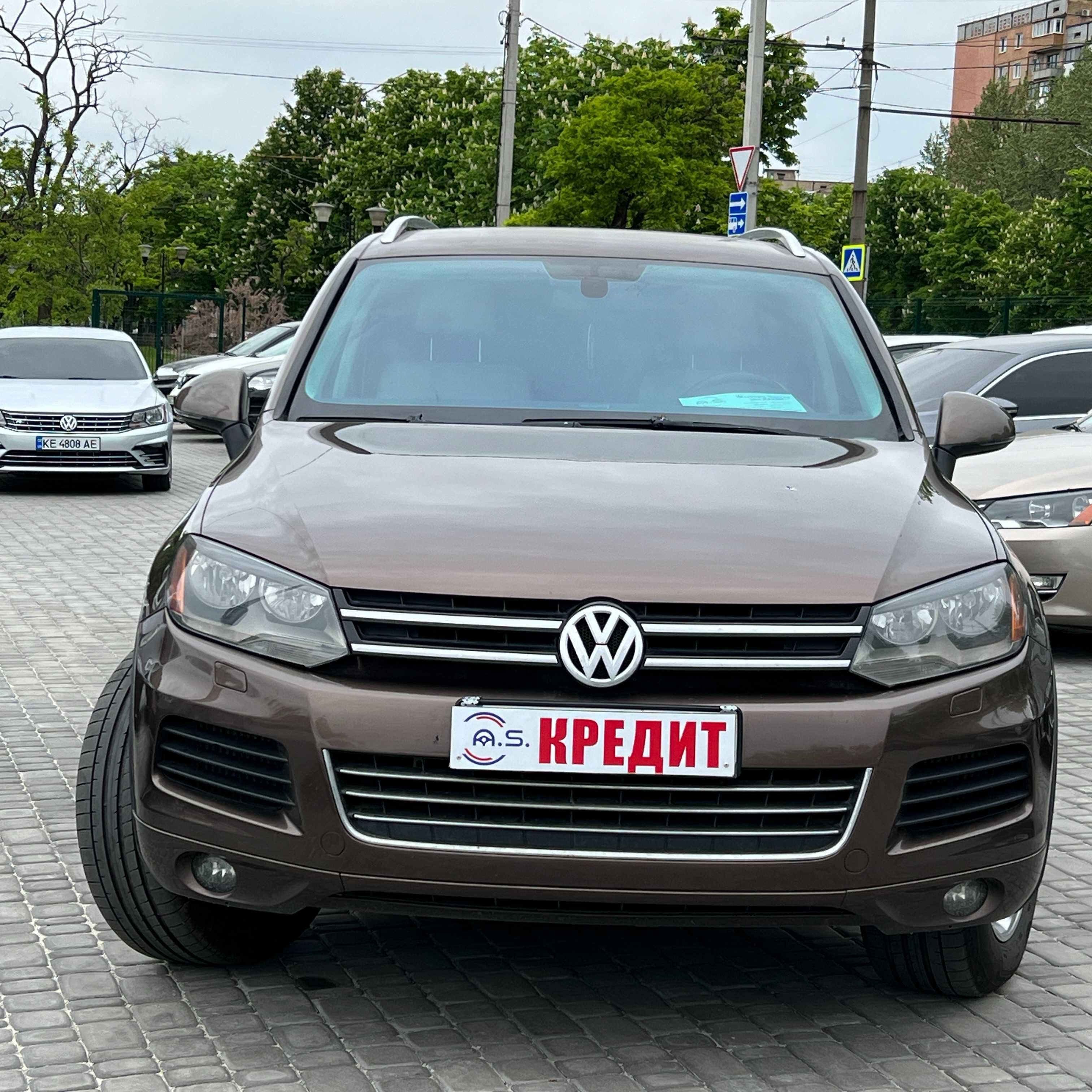 Продам Volkswagen Touareg 2012 рік можлива розстрочка, кредит!