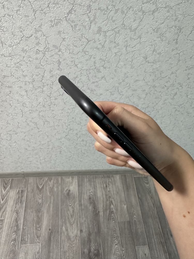 Продам iPhone 11 128gb Neverlock Комплект