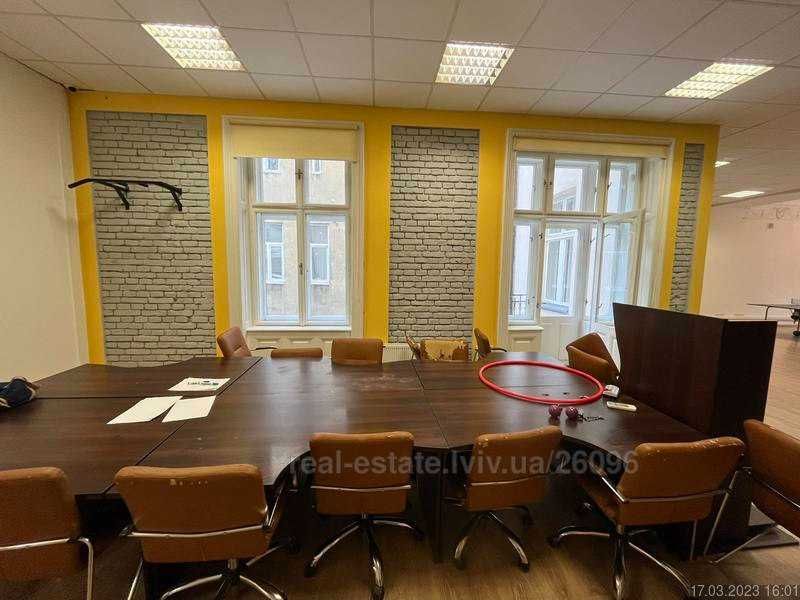 Оренда офісного приміщення по вул.Пр.Шевченка, 209м2,Галицький Р-н.