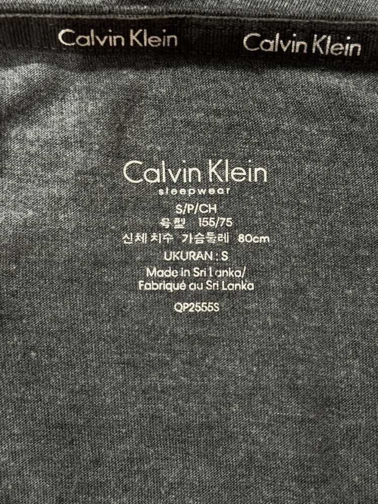 Koszulka damska firmy Calvin Klein