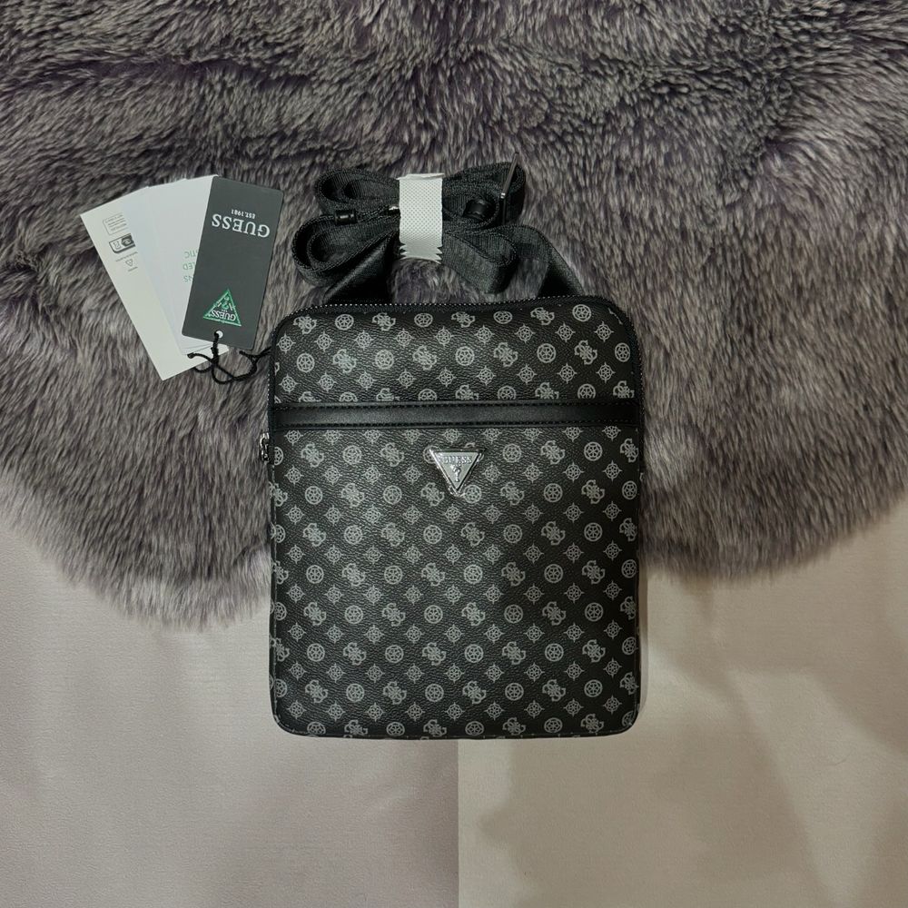 Нова шкіряна сумка Guess Vezolla чорна стандарт розмір
