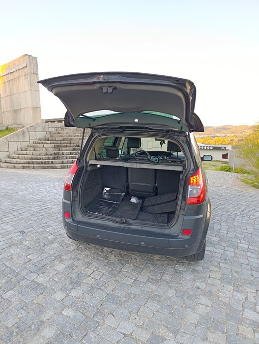 Renault Scenic II 1.5dci - 105cv Luxe - Full Extras