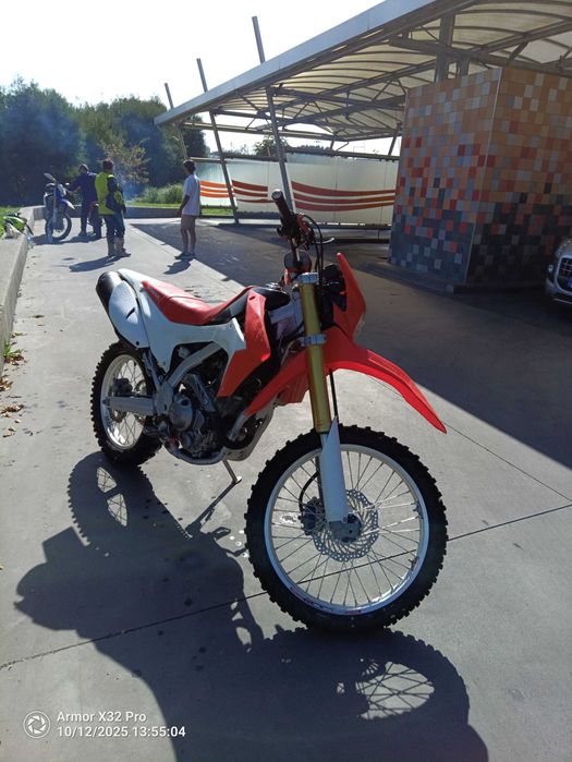 Honda CRF 250 L 2017 "docs suíços"