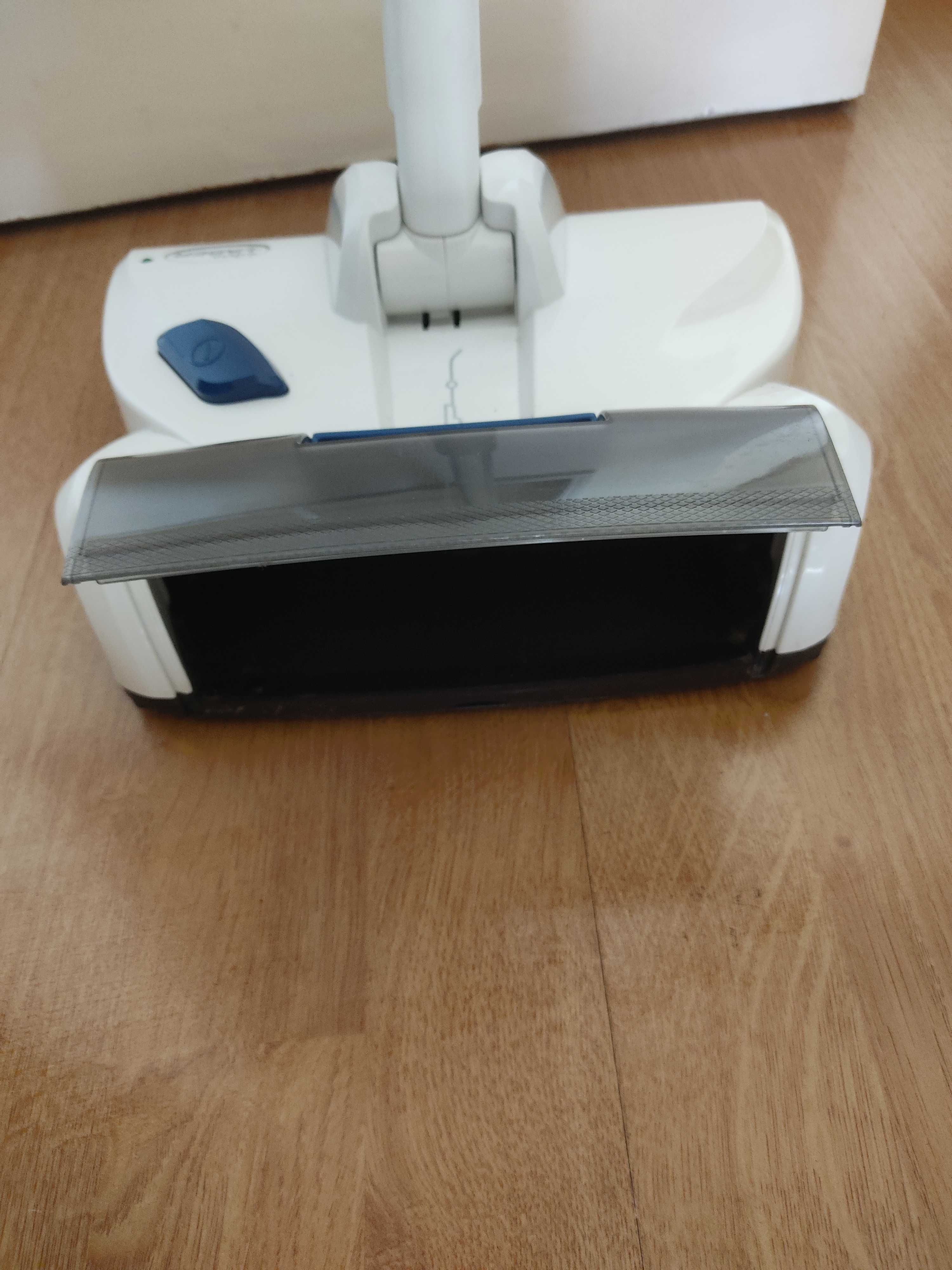 Odkurzacz ręczny Aqua Laser OmegaSweeper