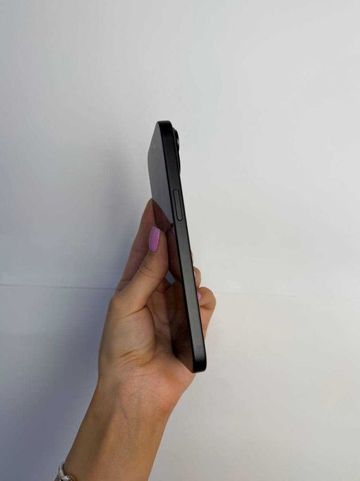 iPhone 15 128 Gb + AirPods Pro у подарунок