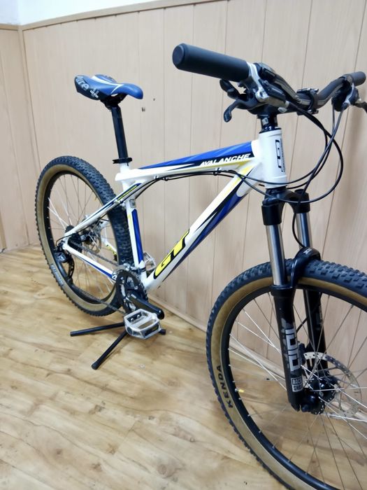 Bicicleta GT avalanche
