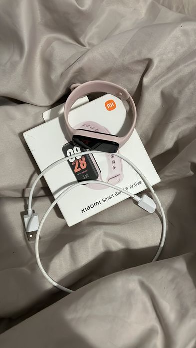 Електронний годинник Xiaomi
