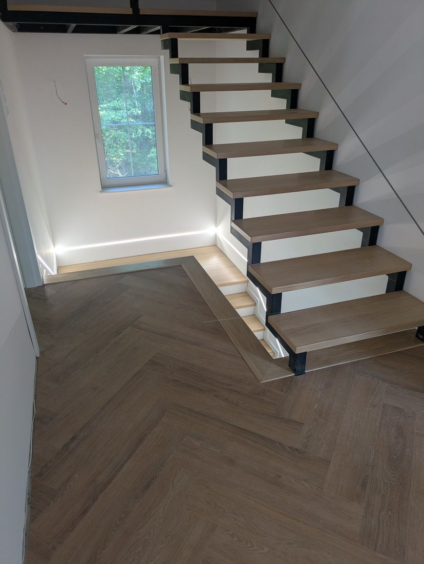 Schody drewniane balustrady producent. Mazowieckie