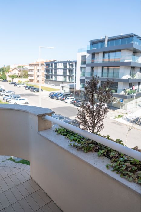 Vende-se T3 com garagem Espinho