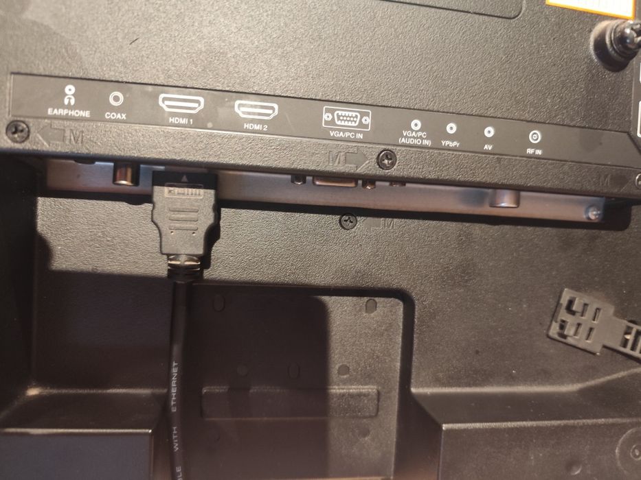 Witam sprzedam telewizor Blaupunkt 32 cale LED