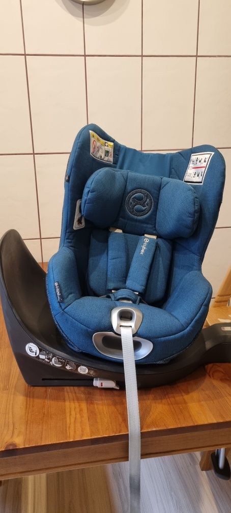 Fotelik samochodowy Cybex Sirona Zi i-size Mountain Blue Plus obrotowy
