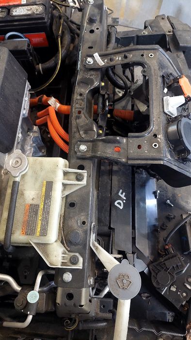 Двиг Nissan leaf 2