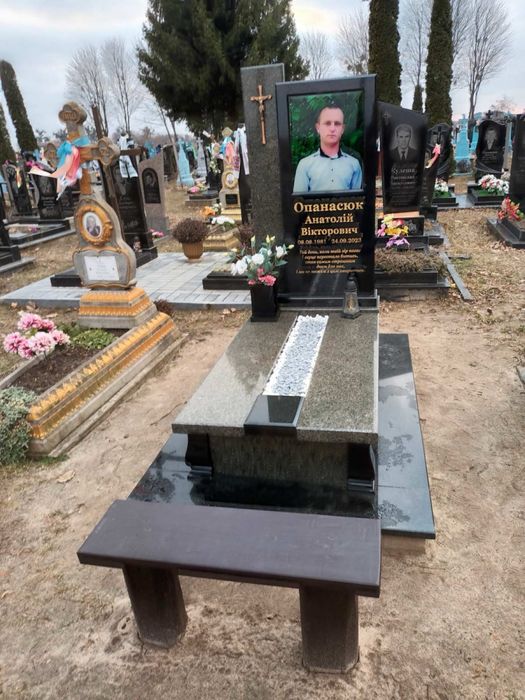 Виготовлення памятників