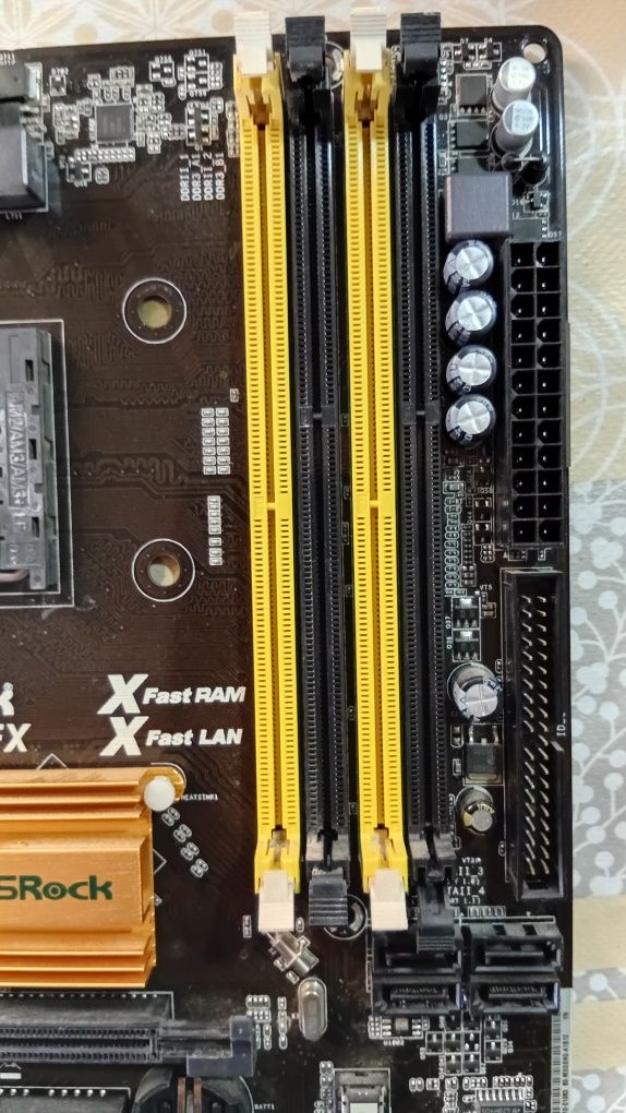 Материнская плата am3 под ддр3 +процессор FX 6300 3.5 МГц+ кулер!