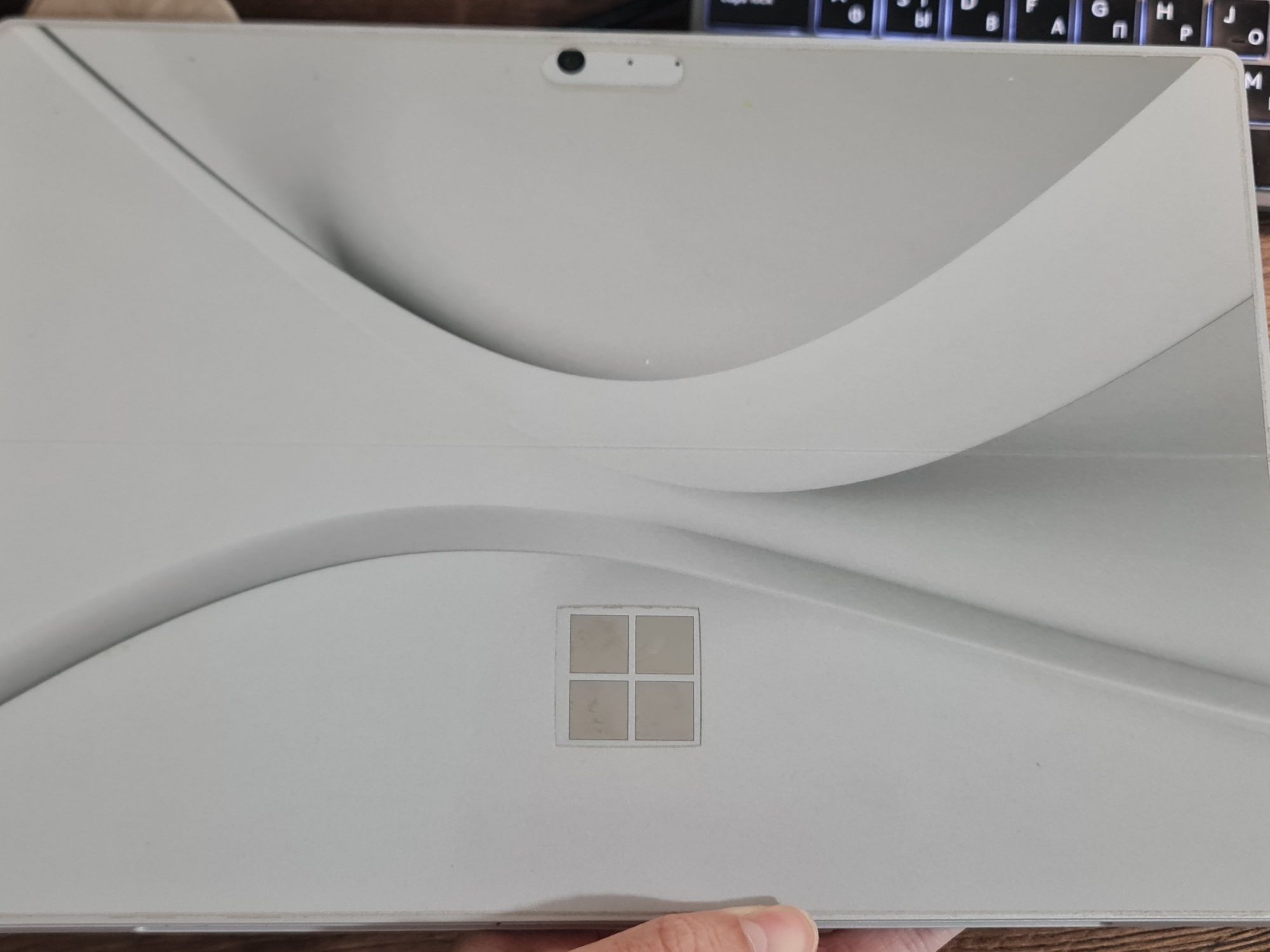 Surface pro 4, 6300u, 8/256gb