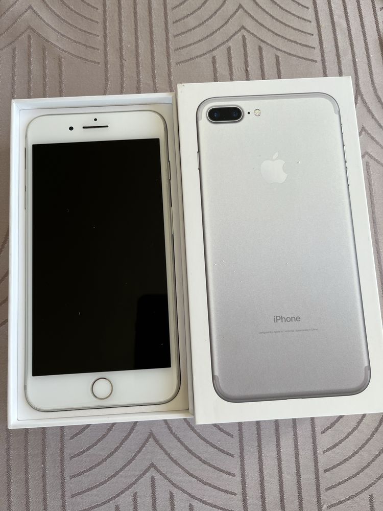 iPhone 7 plus, silver, 32GB, stan bardzo dobry, brak zarysowań i wad