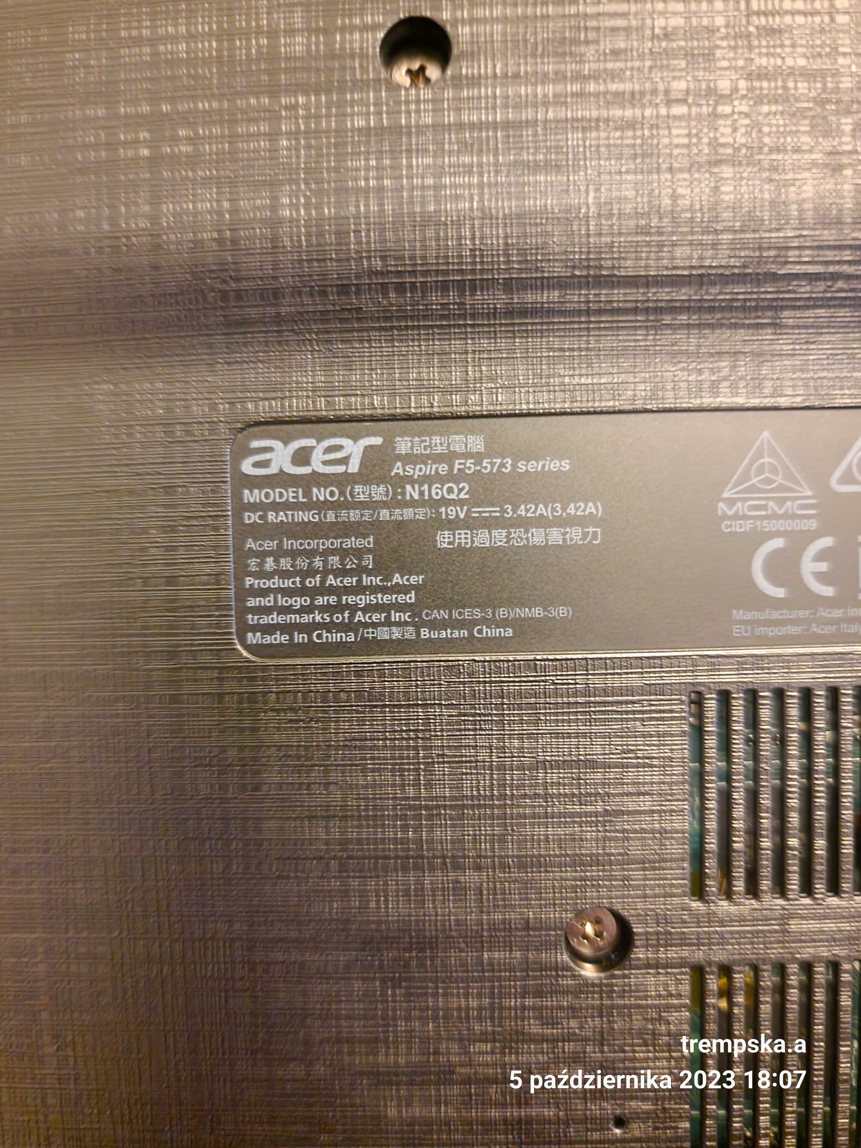 Laptop Acer Aspire F5-573 series, model N16Q2