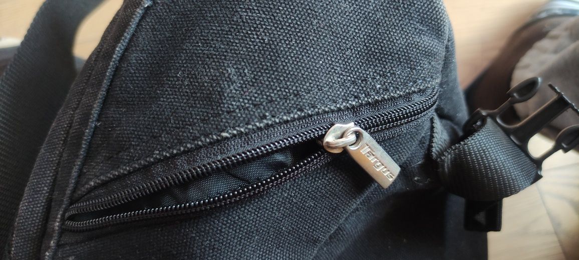 Torba na laptopa do 15,6cala TARGUS na ramię