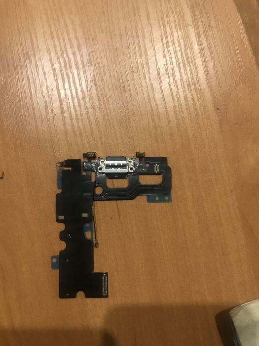 iPhone 7 шлейф зарядки