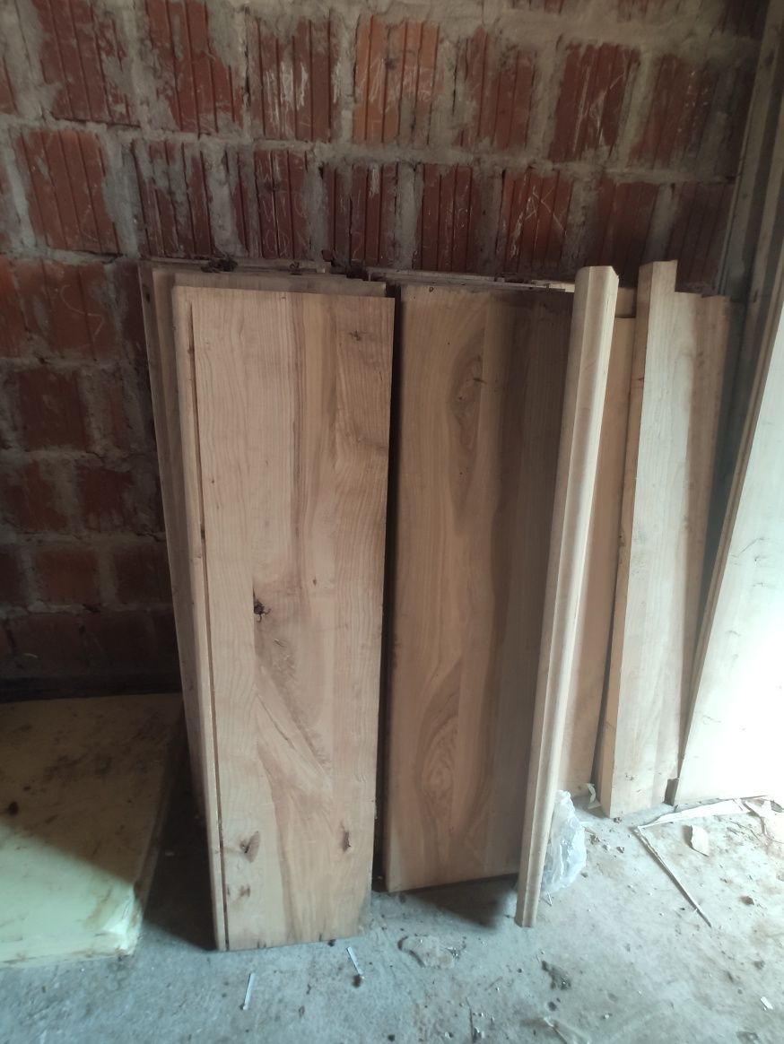 Schody dębowe szlifowane komplet, wymiar: 30x124x4 28szt..
