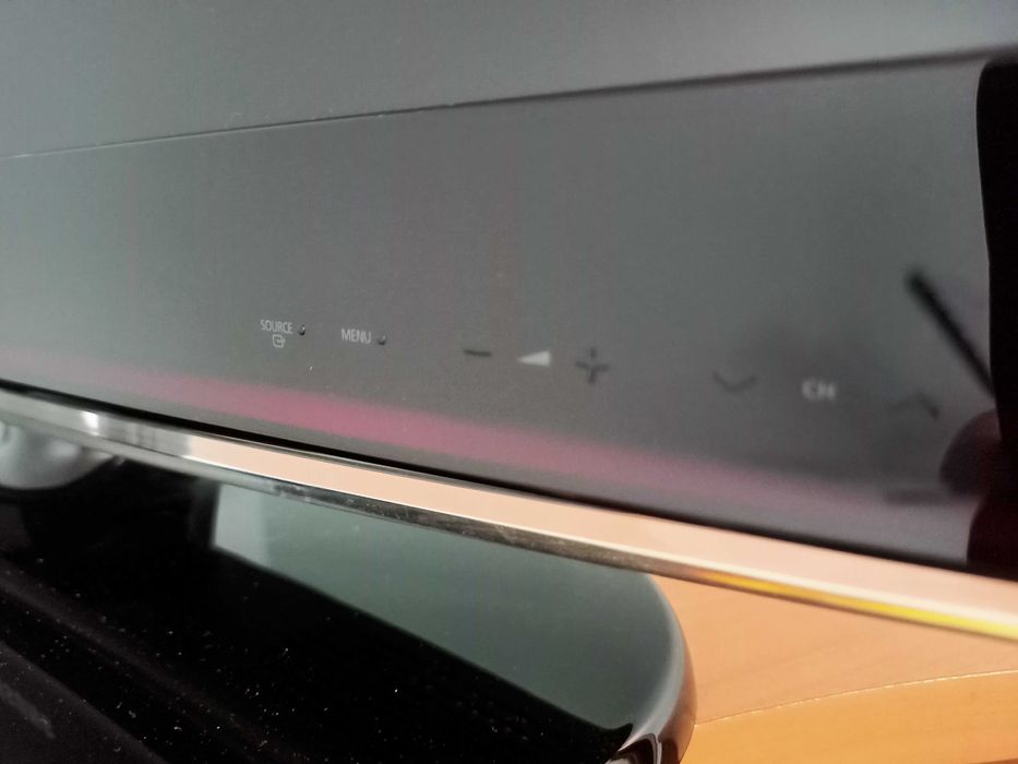Телевизор LED Samsung LE26C450E1W