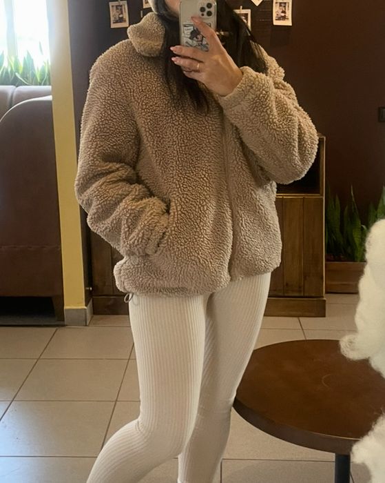 Куртка бомпер від H&M тедді, розмір s