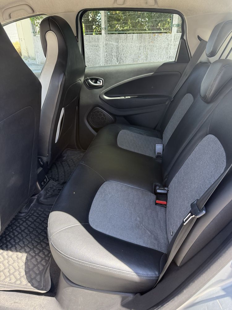 Renault Zoe 50 kw CCS2 Bateria propria