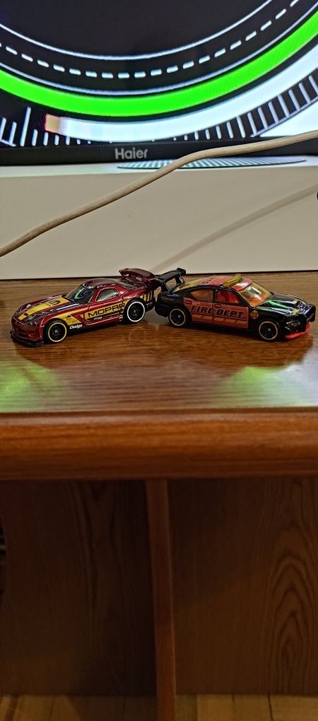 Лот Hot Wheels Dodge Viper, Dodge Charger