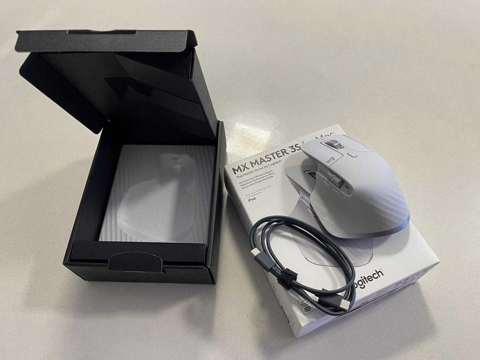 LOGITECH MX Master 3s, 4 anos garantia