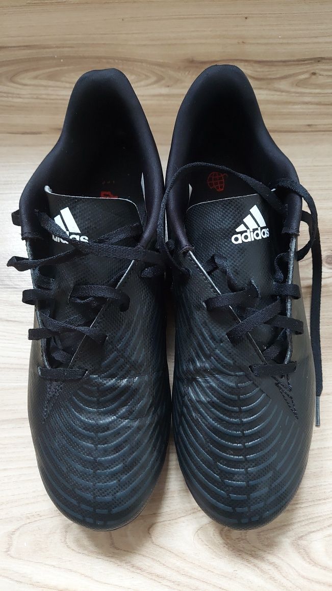 Korki Adidas Predator Edge.2 fg rozmiar 43 1/3