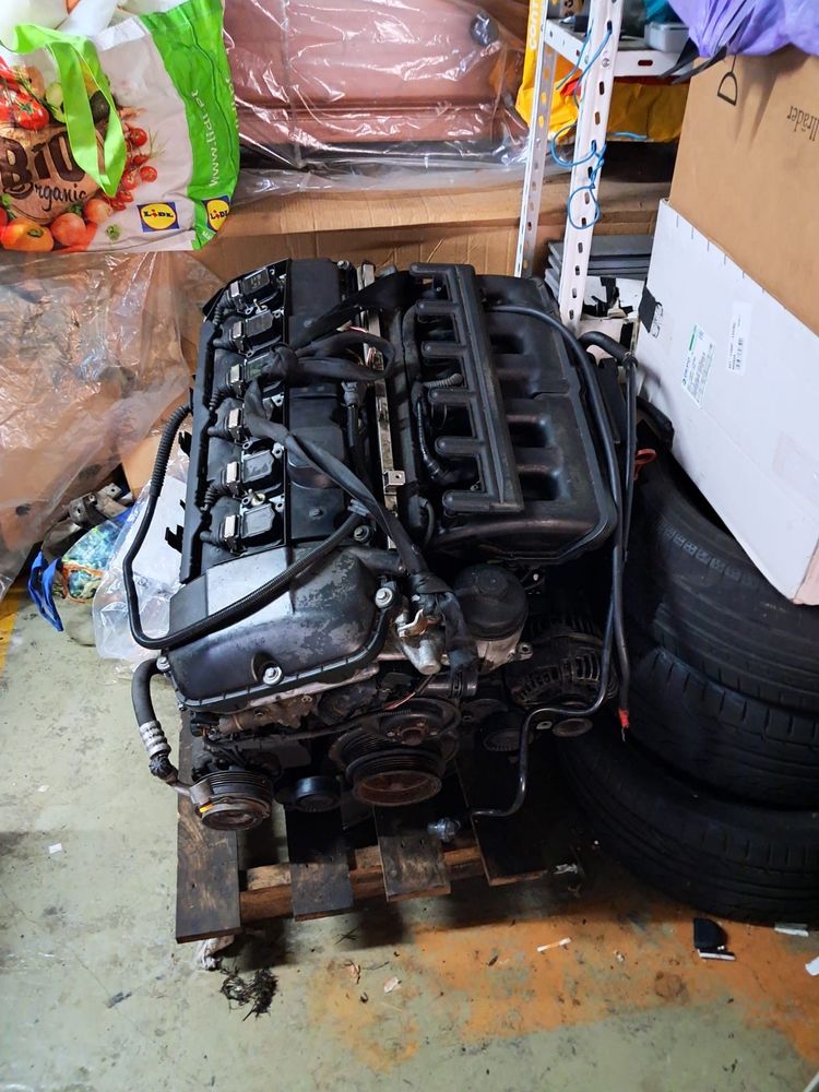 Motor bmw  m54b22