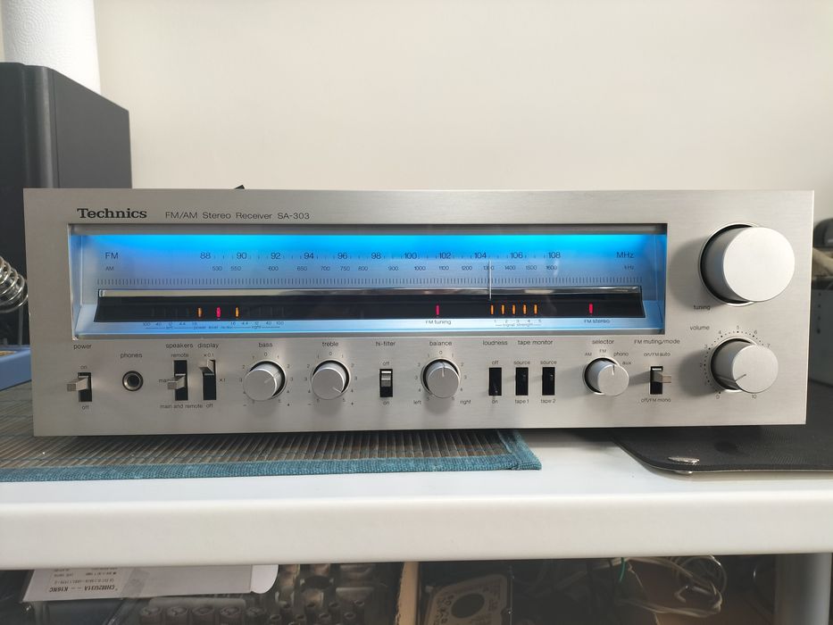 Technics SA-303 Receiver Amplificador vintage
