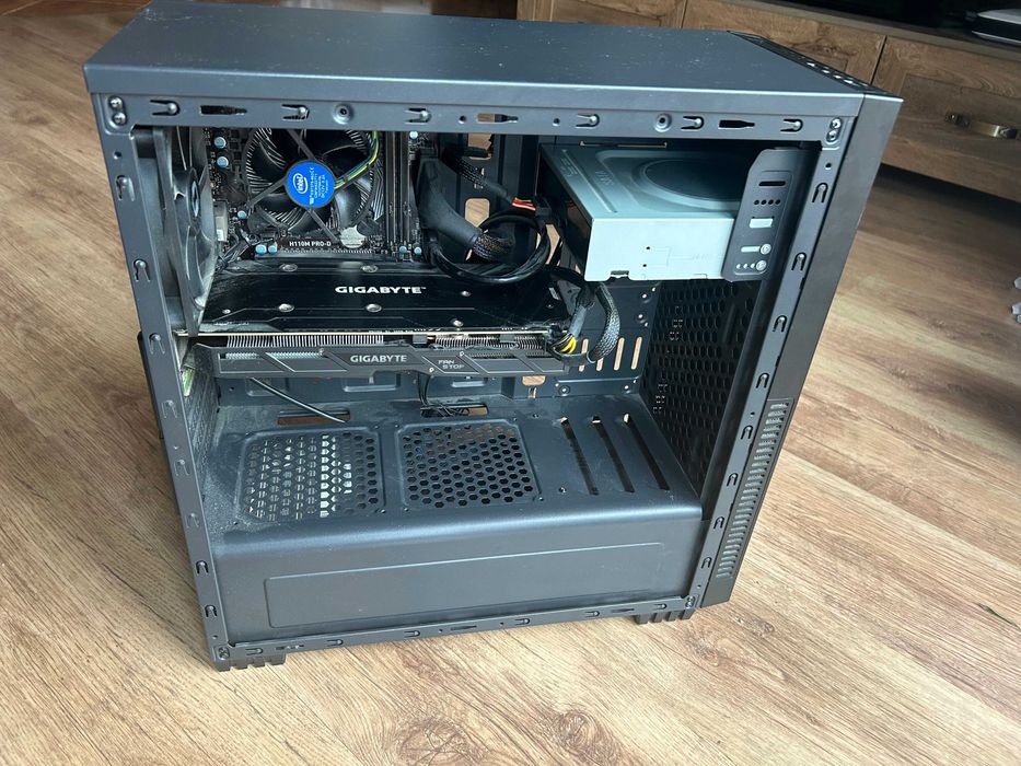 Komputer PC / GTX 1060 6GB / Intel i5-6402P 2.80GHz 6MB