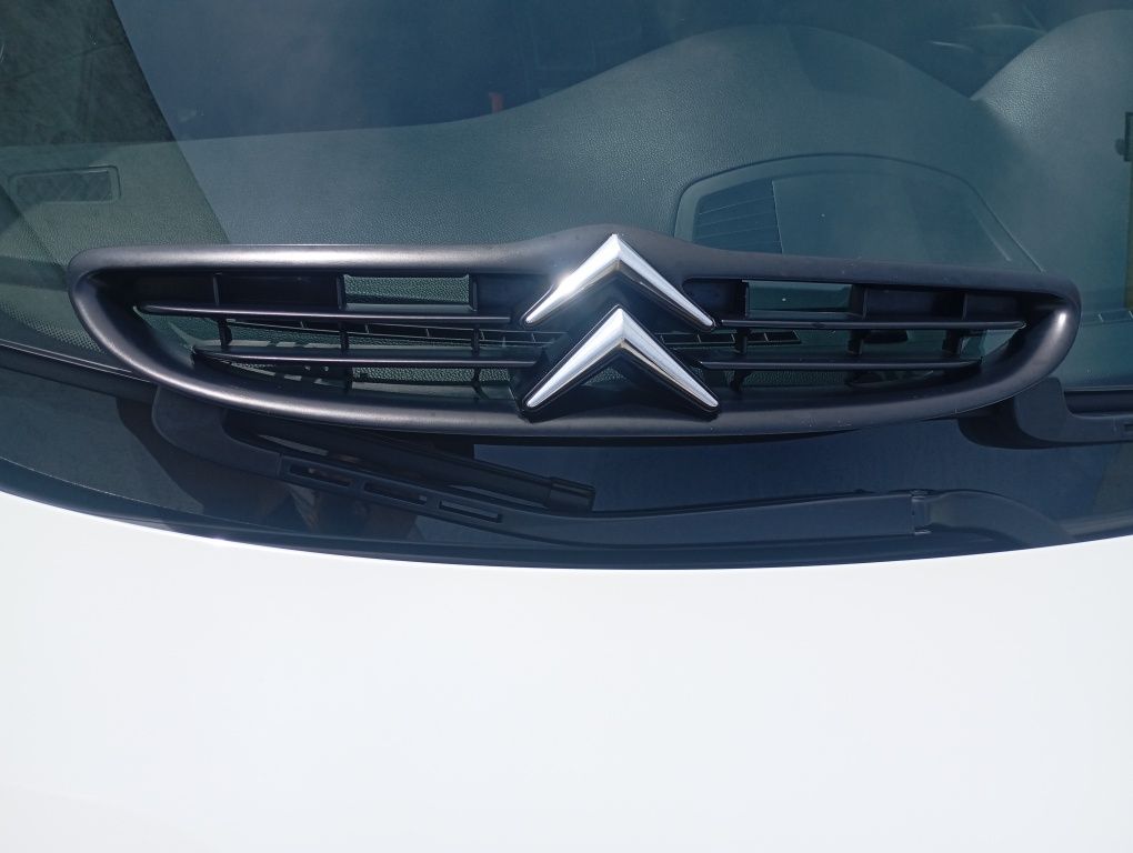 Grelha citroen Saxo mk2