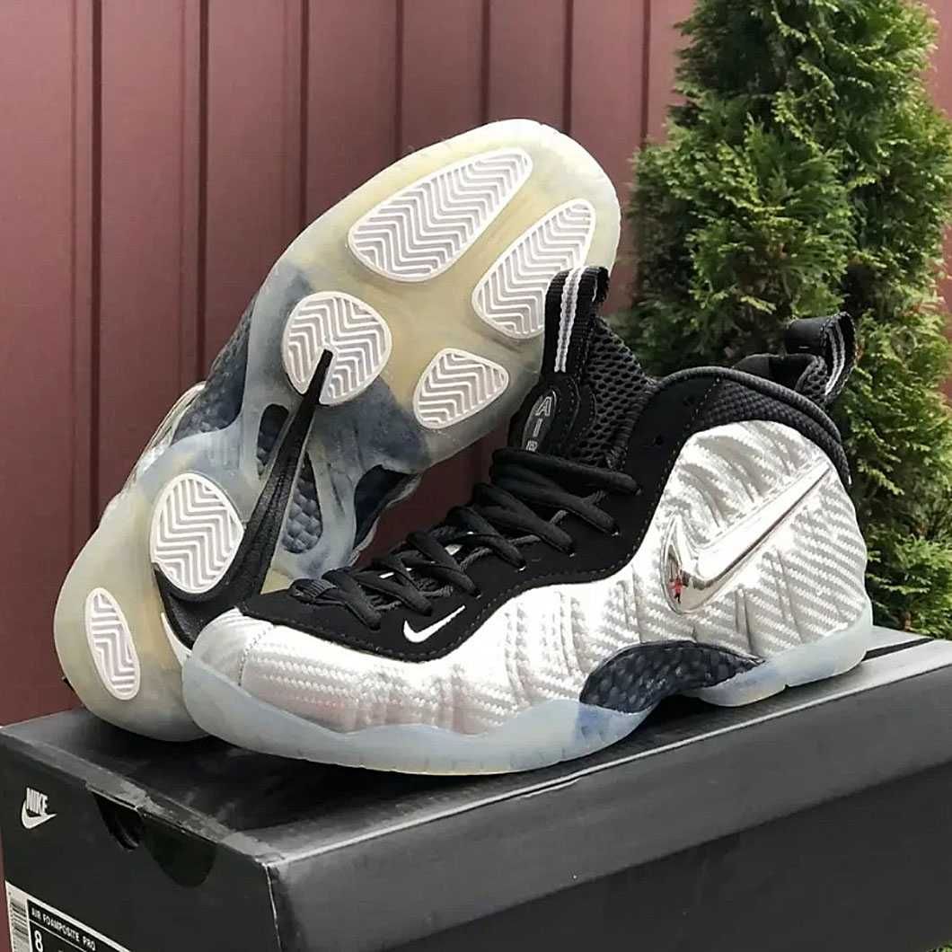 Нові кросівки Nike Air Foamposite Pro, 41-й розмір (26,0 см)