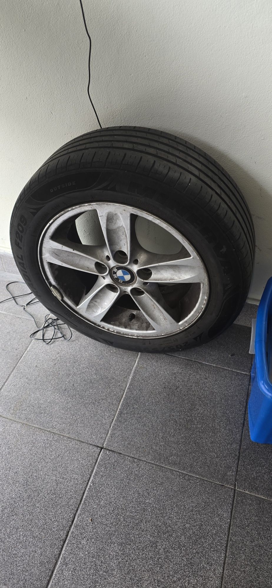 Pneu bmw medida 16