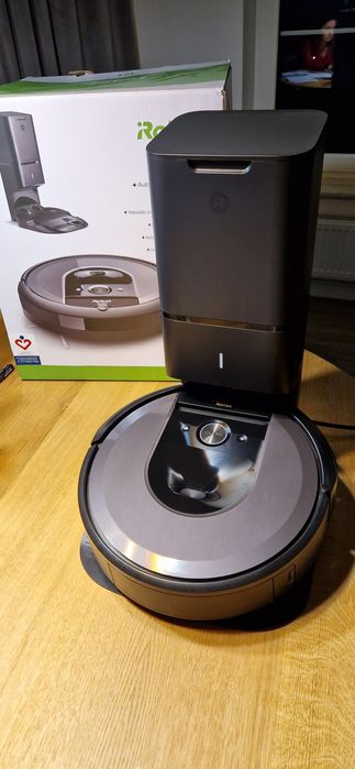 IRobot Roomba  i7+ ze stacją,  oraz irobot braava jet m6