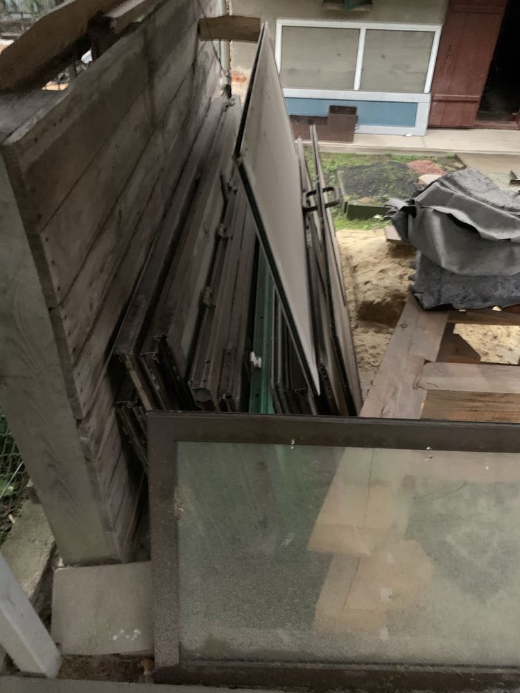 Продам висувні алюмінієві двері