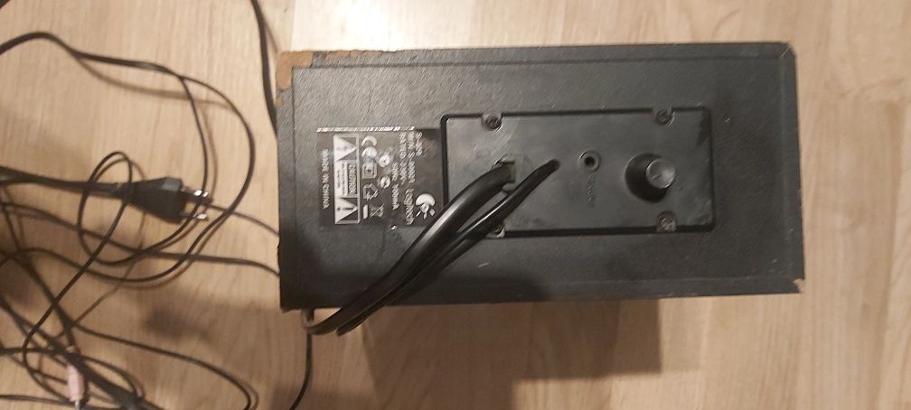 Glosnik logitech