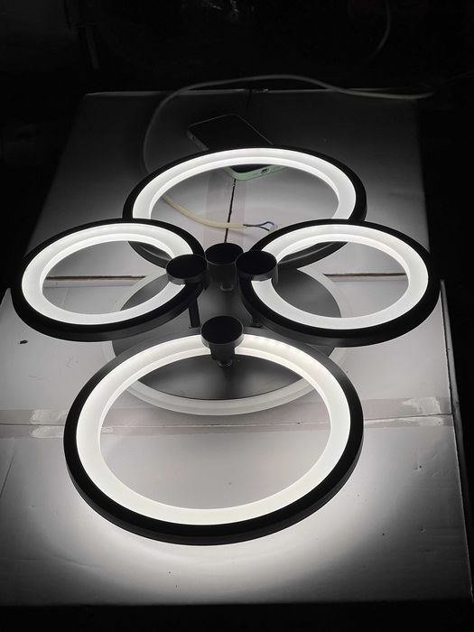 ЛЕД світлодіодна люстра світильник 70 ватт (БЕЗКОШТОВНА Доставка)