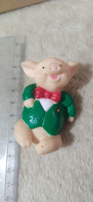 Porquinho em borracha