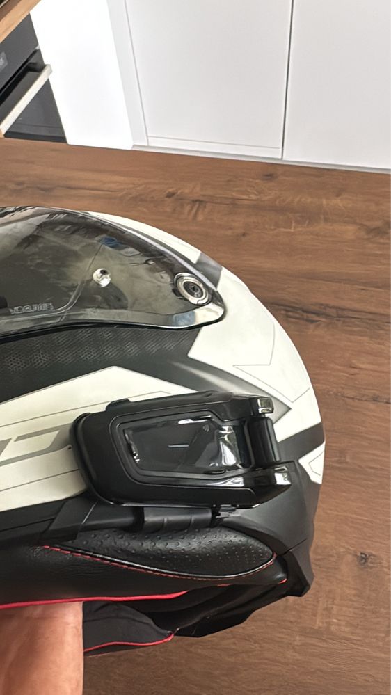 Kask motocyklowy HJC F70 rozmiar L + interkom