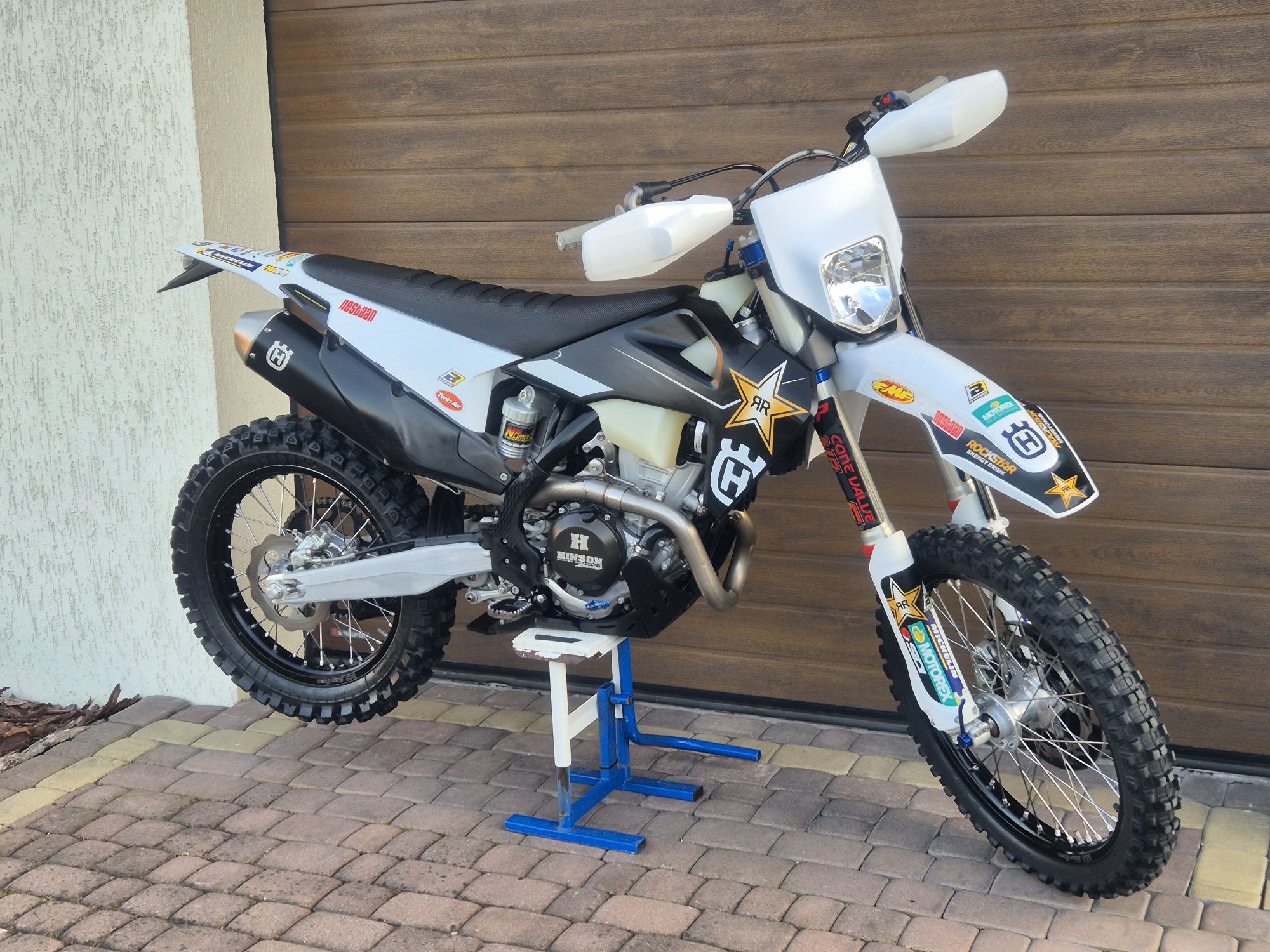 Husqvarna Fe 350 model 2022 Rockstar Super stan 141 h (KTM)