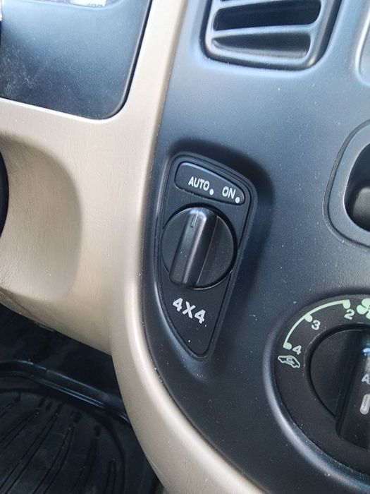 Ford Maverick 2003р